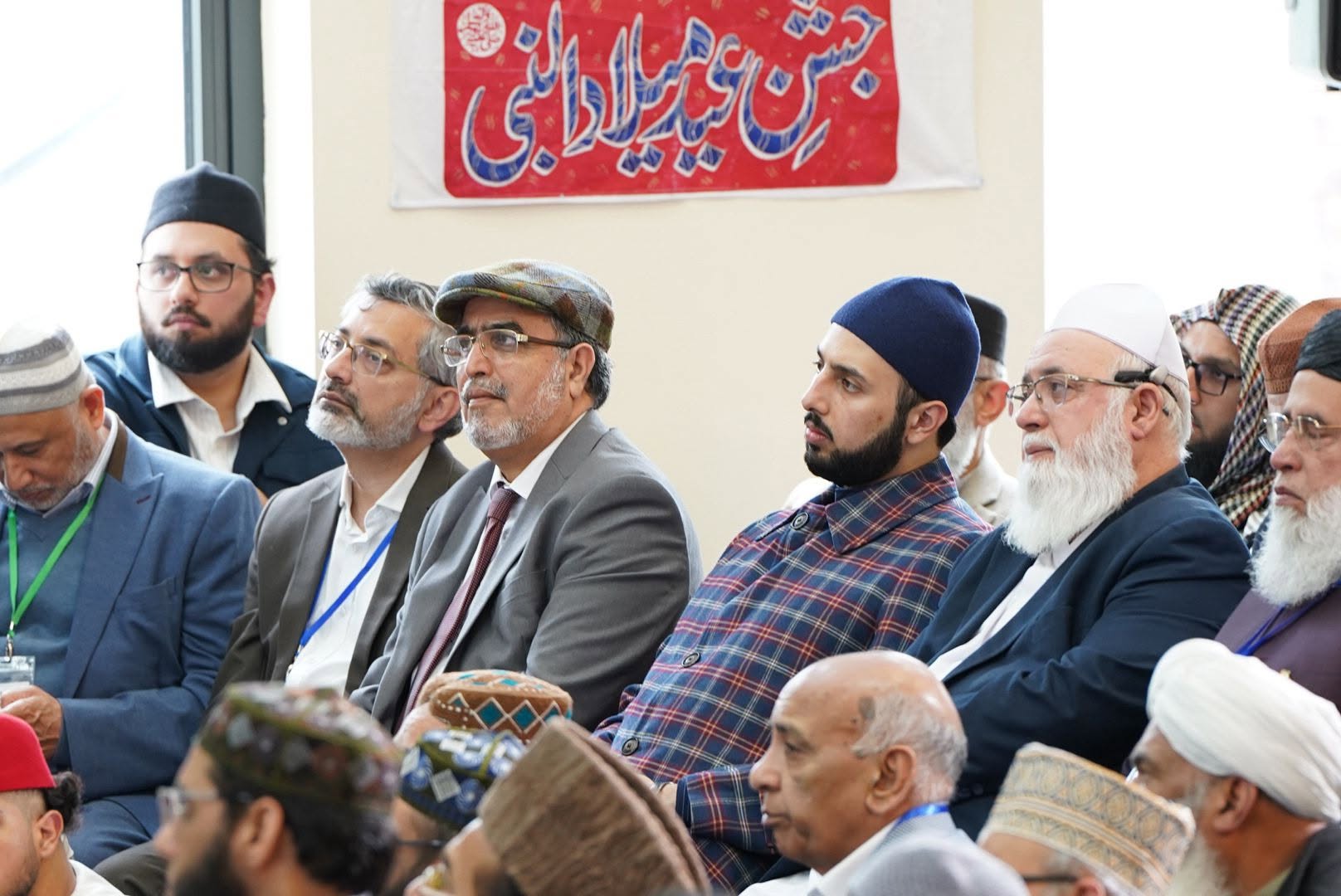 Thousands attend the Prophetic Sirah Conference in Sheffield with Shaykh-ul-Islam, image 12