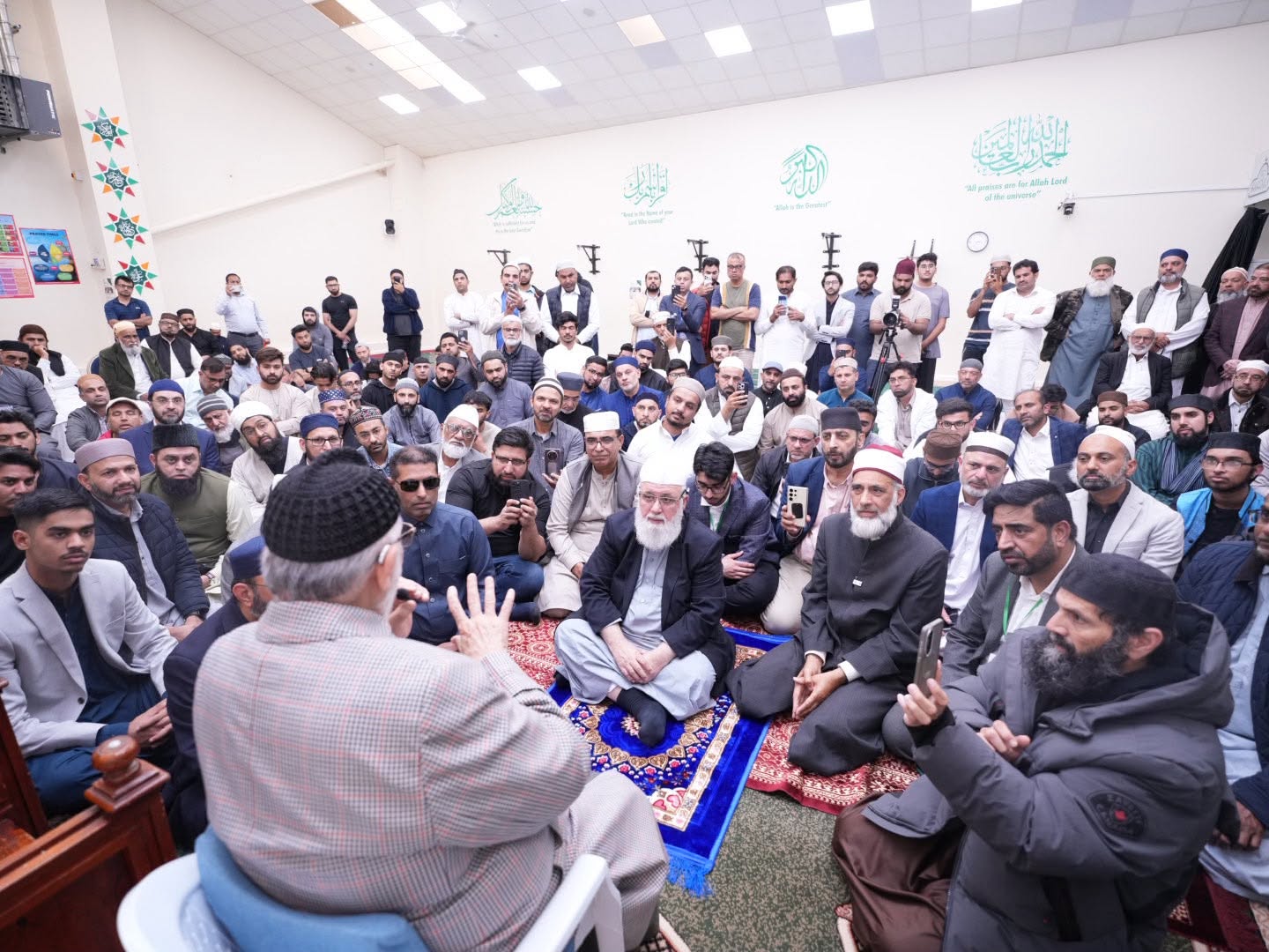 Shaykh-ul-Islam attends Jumu'ah at Bobbers Mill Community Centre, Nottingham, image 8