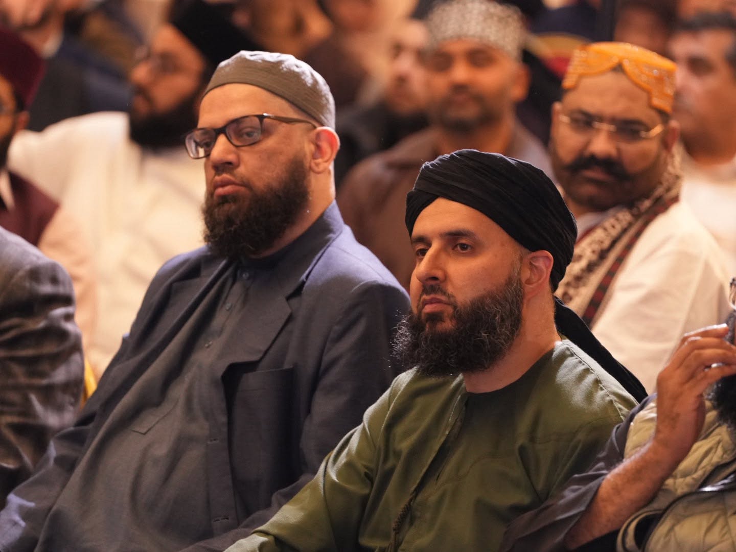 Scholars' Q&A Session with Shaykh-ul-Islam in Nottingham, image 14