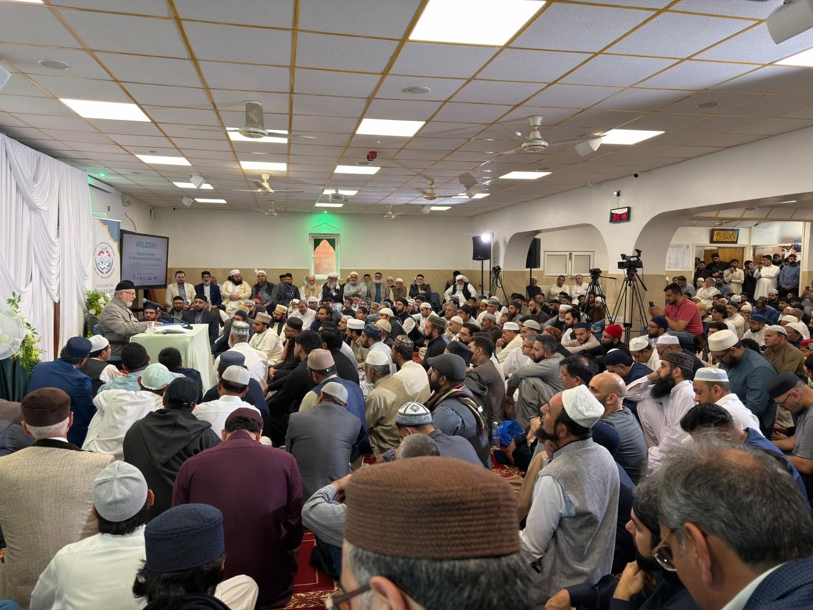 Suhbah at Jamia Masjid Minhaj-ul-Quran Nelson: a call for mandatory Urdu education, image 2