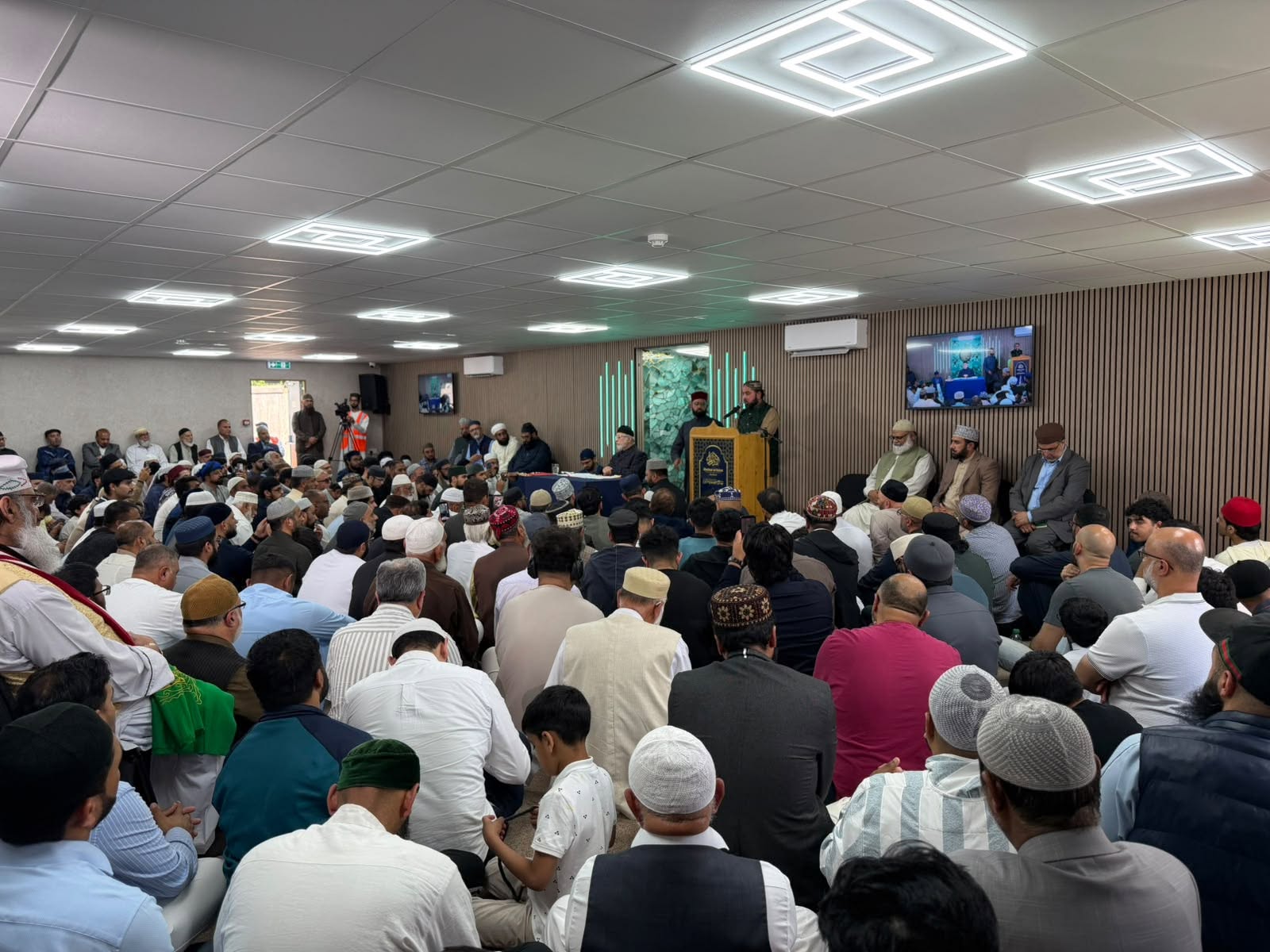 Bradford: Shaykh-ul-Islam's landmark address on language, identity, and the future of faith, image 2