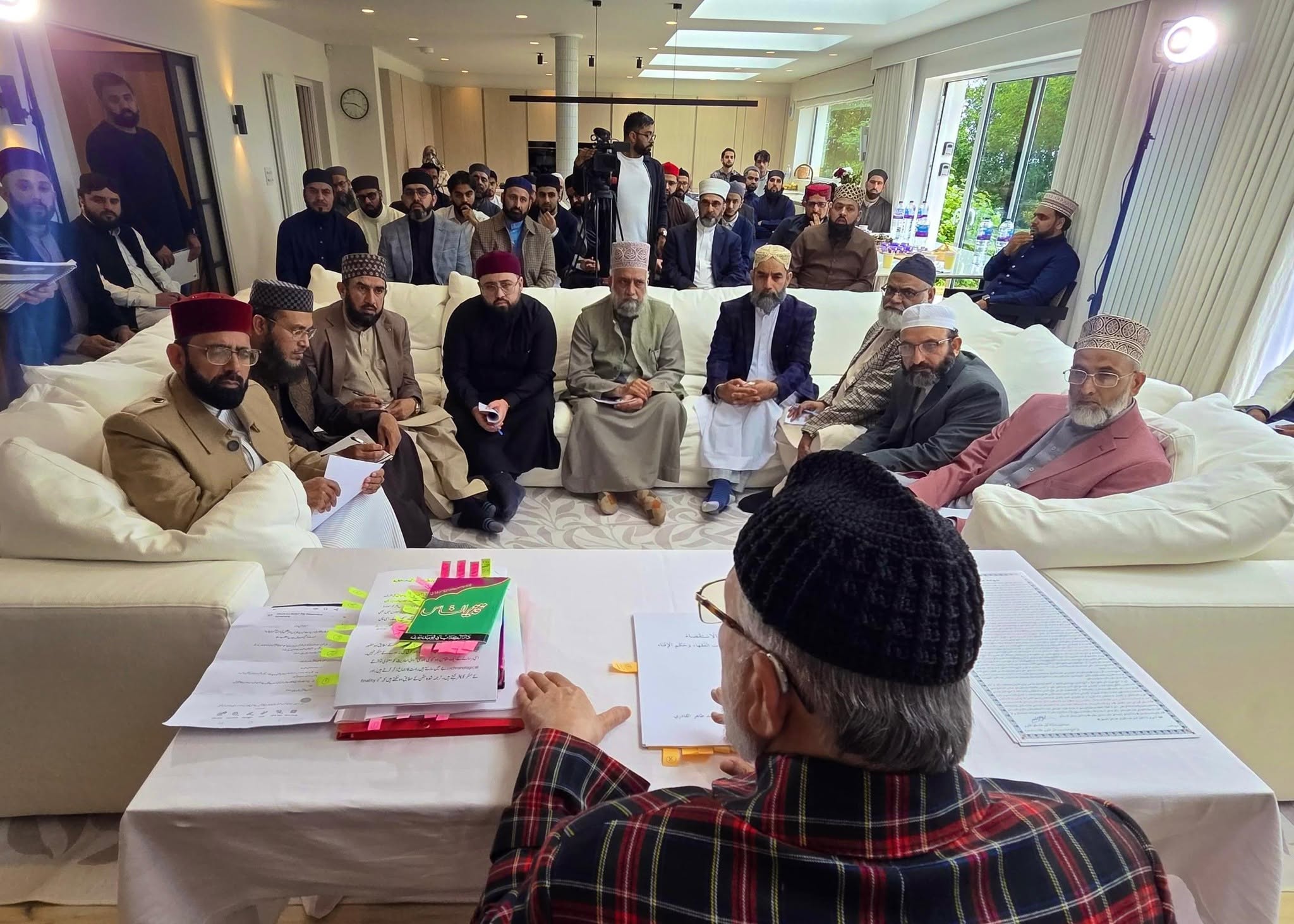 Scotland: An intimate session of Nasiha for the scholars of MQI UK, image 5