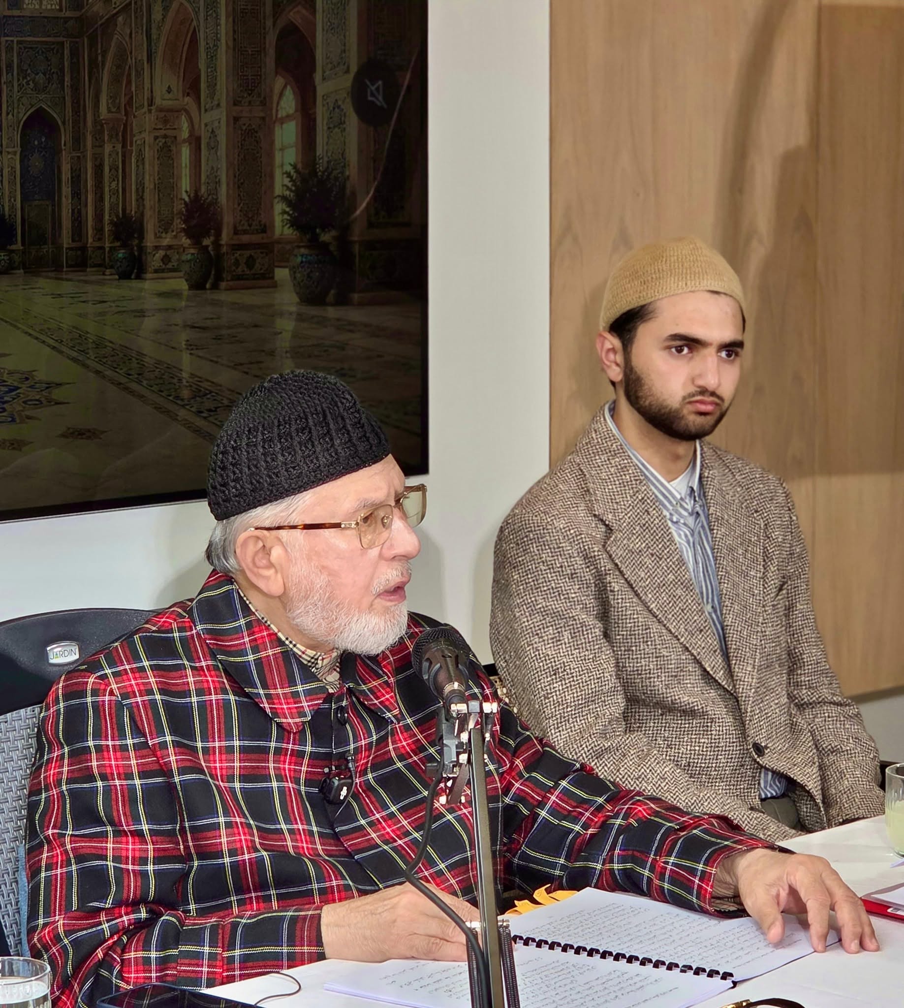 Scotland: An intimate session of Nasiha for the scholars of MQI UK, image 9