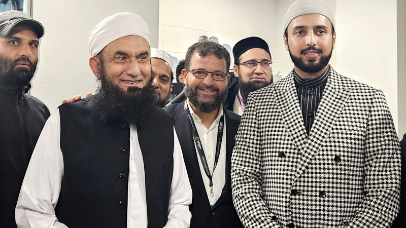 Shaykh Hammad Mustafa meets Maulana Tariq Jamil in London.